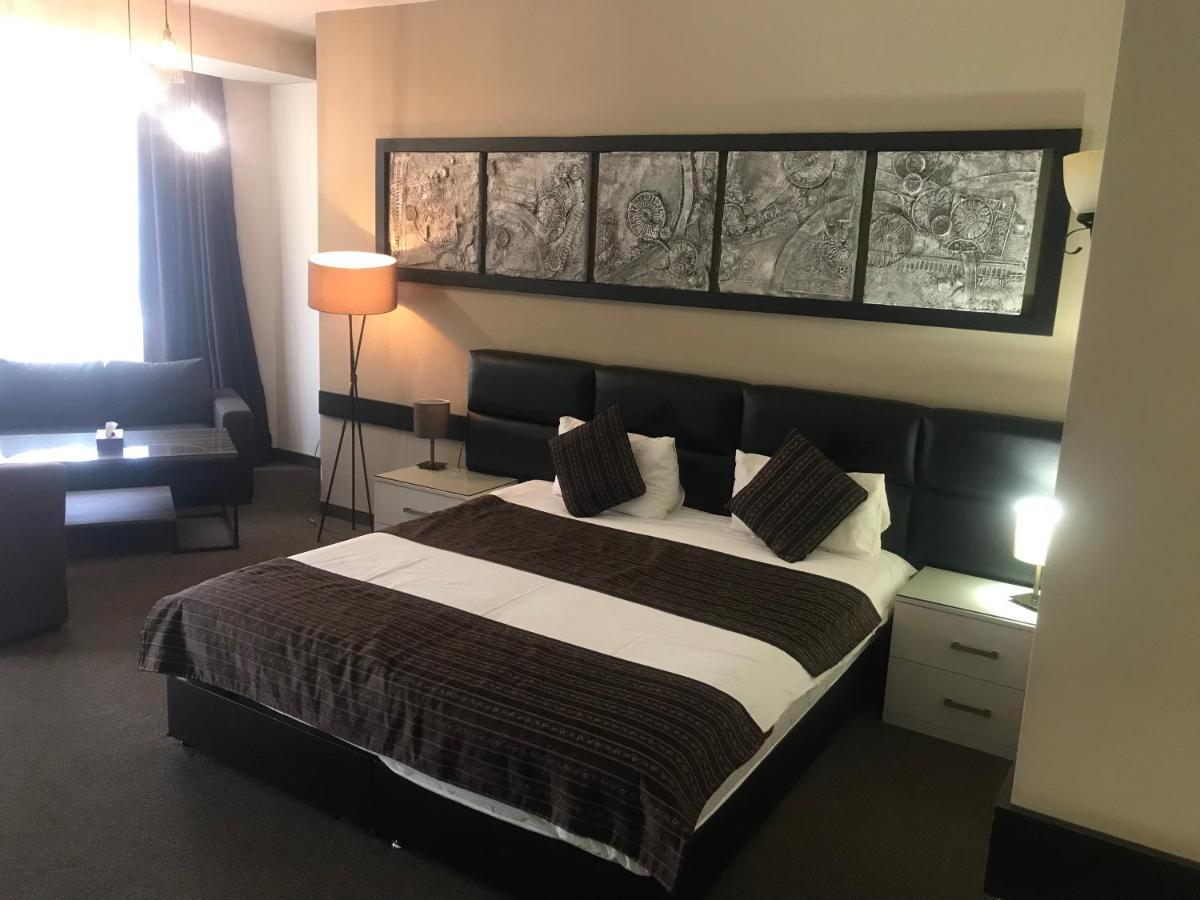 Nor Ekats Aparthotel Yerevan Ngoại thất bức ảnh
