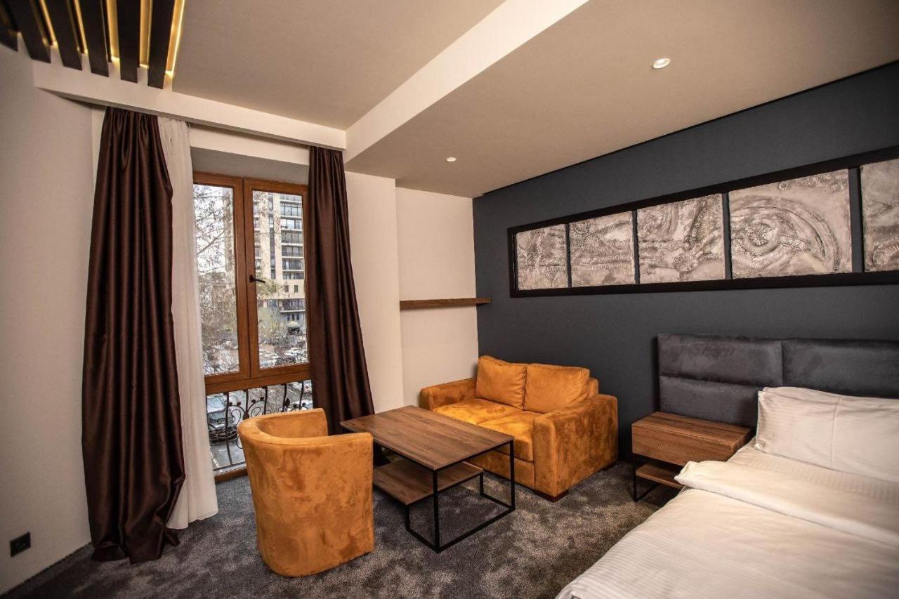 Nor Ekats Aparthotel Yerevan Ngoại thất bức ảnh