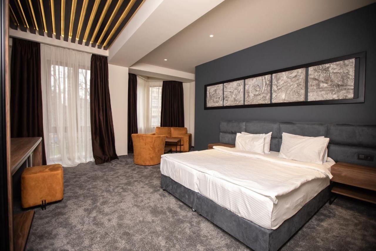 Nor Ekats Aparthotel Yerevan Ngoại thất bức ảnh